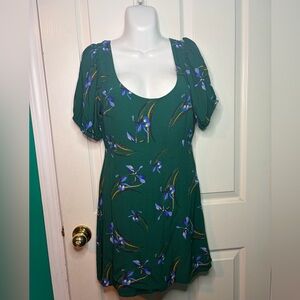 Urban Outfitters Green Floral Puff Sleeve A-Line Dress 100% Viscose Size M